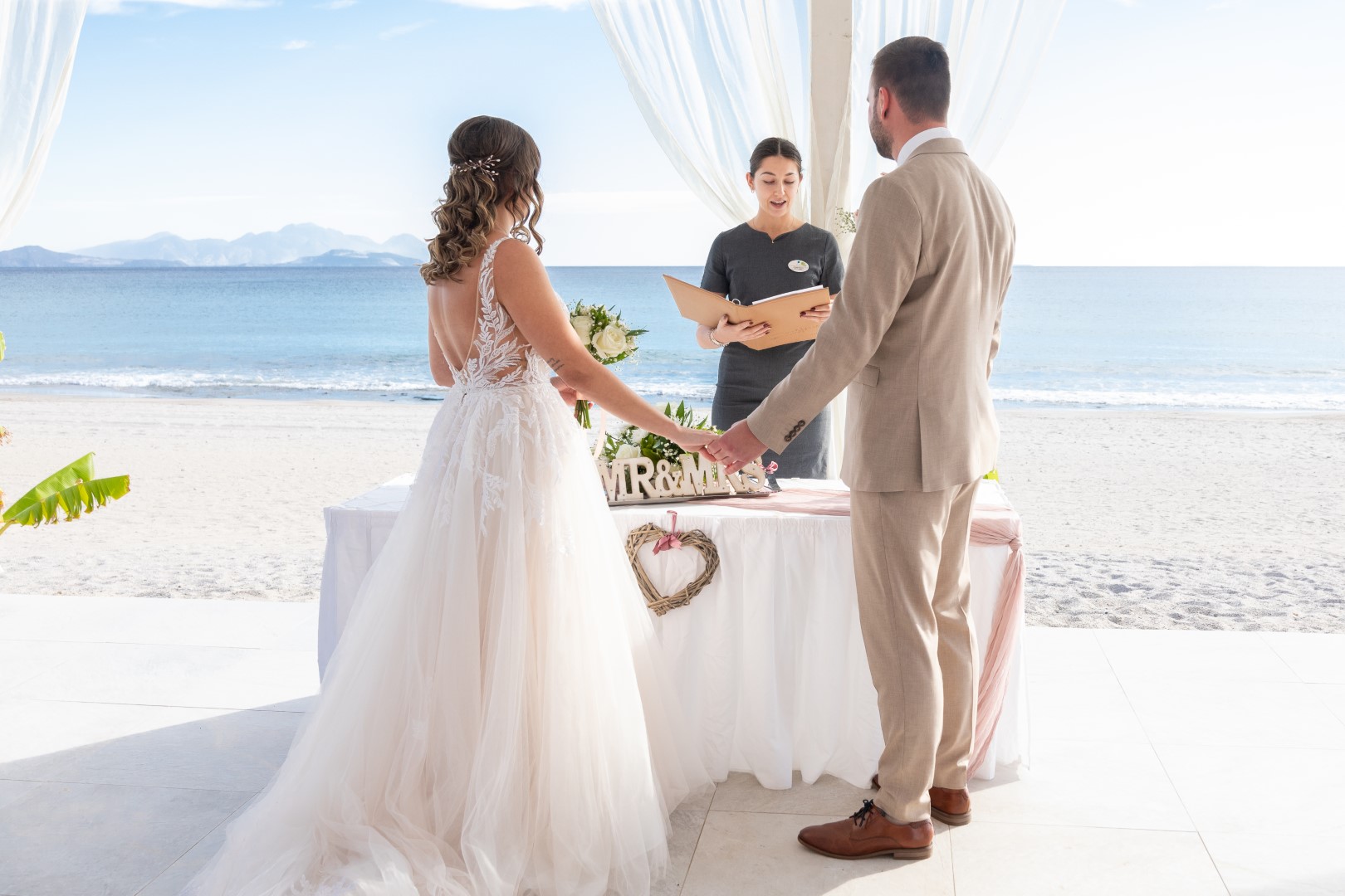 Book your wedding day in Blue Lagoon Village Kos